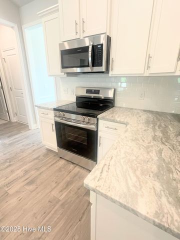 2011 Medina Spirit Street, New Bern, NC 28562