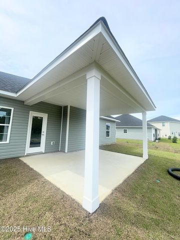 2011 Medina Spirit Street, New Bern, NC 28562