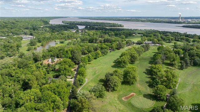 26630 Lakeview Terrace, Godfrey, IL 62035