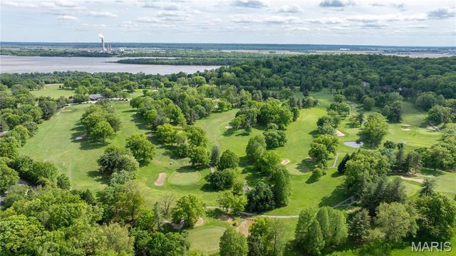 26630 Lakeview Terrace, Godfrey, IL 62035