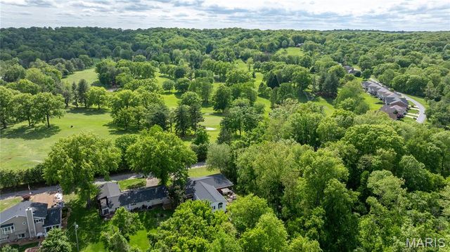 26630 Lakeview Terrace, Godfrey, IL 62035