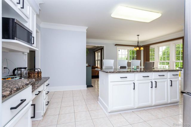 45520 Morningside Road, Canton Charter Township, MI 48187