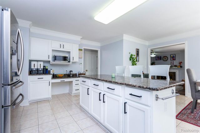 45520 Morningside Road, Canton Charter Township, MI 48187