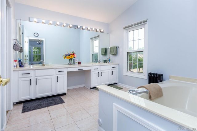 45520 Morningside Road, Canton Charter Township, MI 48187