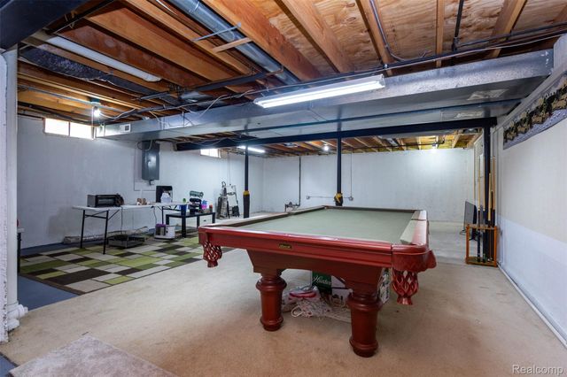 45520 Morningside Road, Canton Charter Township, MI 48187
