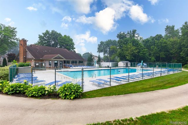 45520 Morningside Road, Canton Charter Township, MI 48187