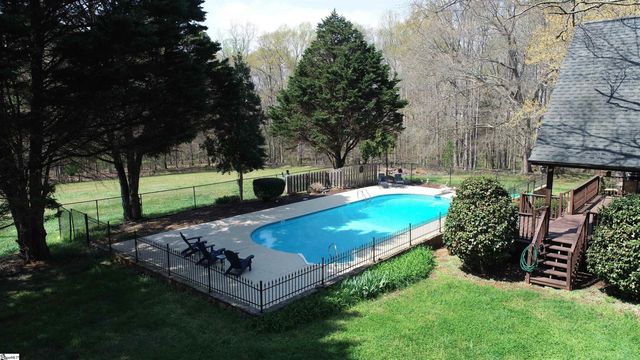 557 Country Club Road, Liberty, SC 29657