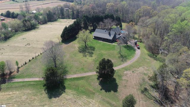 557 Country Club Road, Liberty, SC 29657