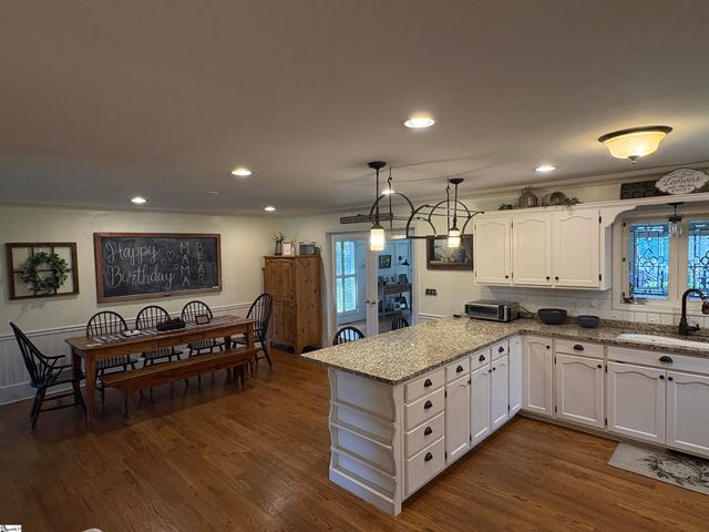 557 Country Club Road, Liberty, SC 29657