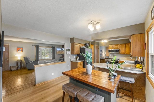 1315 Lily ROAD, Oconomowoc, WI 53066