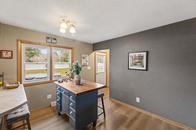 1315 Lily ROAD, Oconomowoc, WI 53066