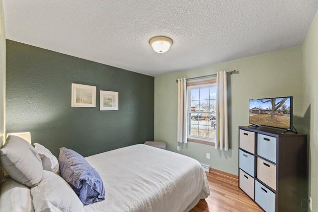 1315 Lily ROAD, Oconomowoc, WI 53066