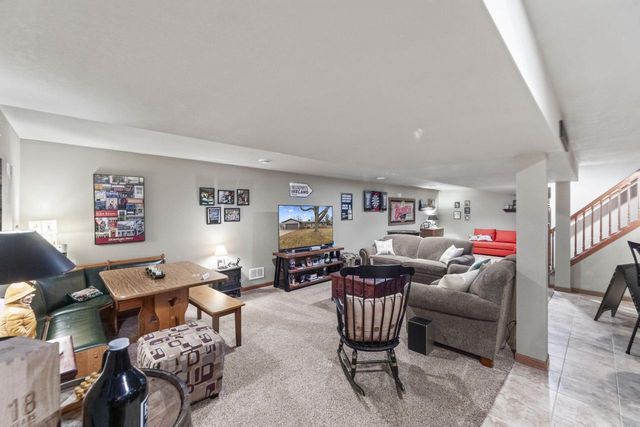 1315 Lily ROAD, Oconomowoc, WI 53066