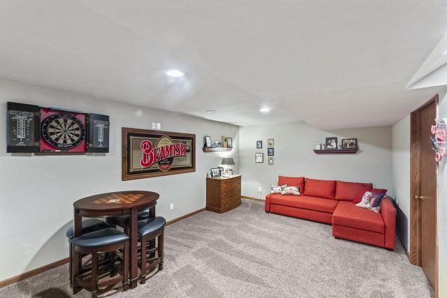 1315 Lily ROAD, Oconomowoc, WI 53066