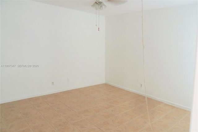 3040 NE 16th Avenue 216, Oakland Park, FL 33334
