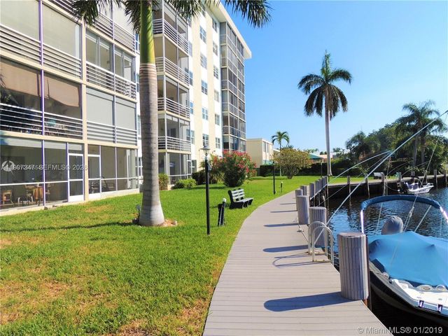 3040 NE 16th Avenue 216, Oakland Park, FL 33334