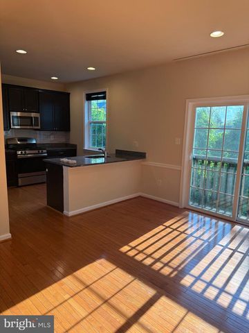 6518 60TH AVE, Riverdale, MD 20737