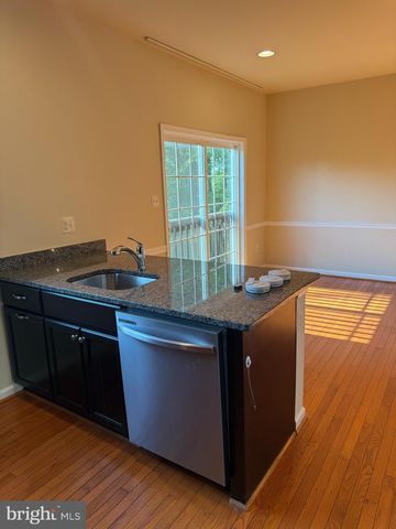6518 60TH AVE, Riverdale, MD 20737