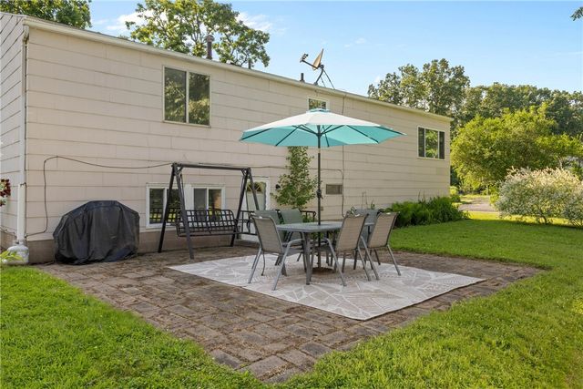 29 Minute Man Trail, Chili, NY 14624