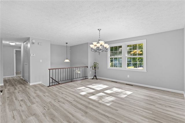 29 Minute Man Trail, Chili, NY 14624