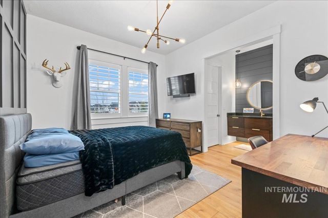 6342 S Bosch Way, Meridian, ID 83642