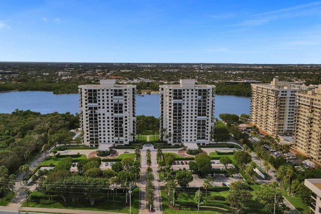 2001 N Ocean Boulevard 305, Boca Raton, FL 33431