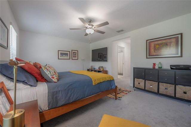 5223 FORUM BOULEVARD, Holiday, FL 34690