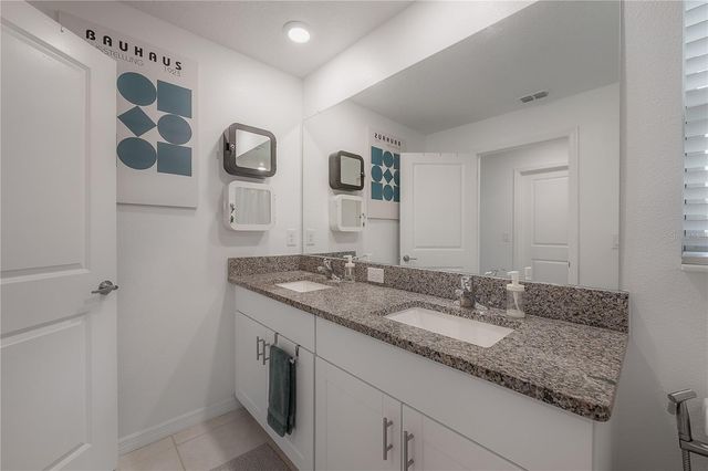 5223 FORUM BOULEVARD, Holiday, FL 34690