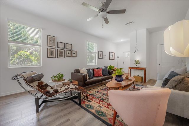 5223 FORUM BOULEVARD, Holiday, FL 34690