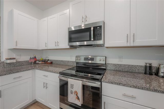 5223 FORUM BOULEVARD, Holiday, FL 34690