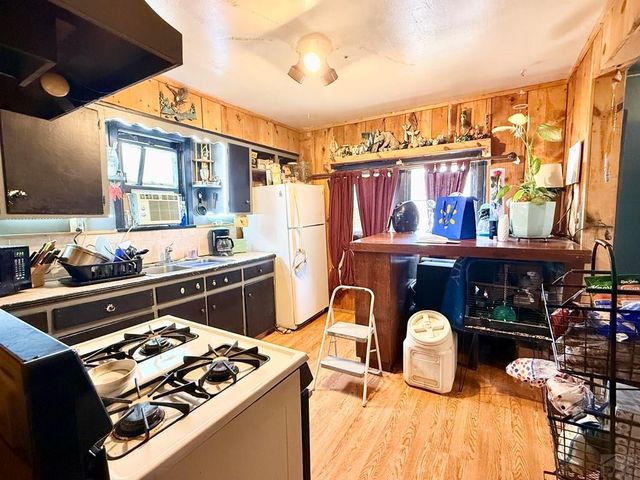 2115 & 2113 E 7th St, Pueblo, CO 81001