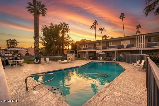 6834 E 4TH Street 6, Scottsdale, AZ 85251