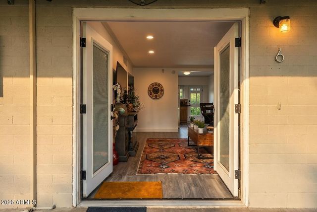 6834 E 4TH Street 6, Scottsdale, AZ 85251