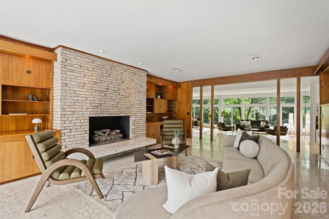 1818 Cloister Drive, Charlotte, NC 28211