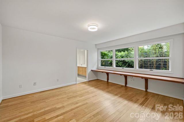 1818 Cloister Drive, Charlotte, NC 28211