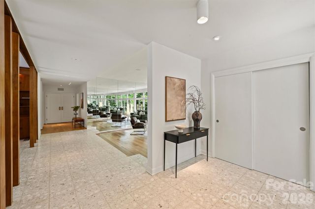 1818 Cloister Drive, Charlotte, NC 28211
