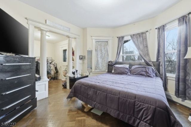 747 South 10th St, Newark City, NJ 07108