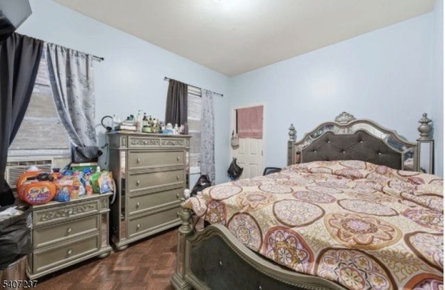 747 South 10th St, Newark City, NJ 07108