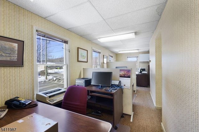 216 High St, Hackettstown Town, NJ 07840