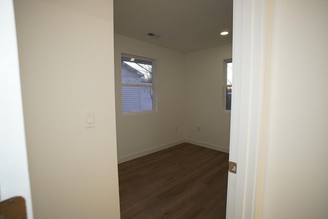 1260 Idaho Street, Gary, IN 46403