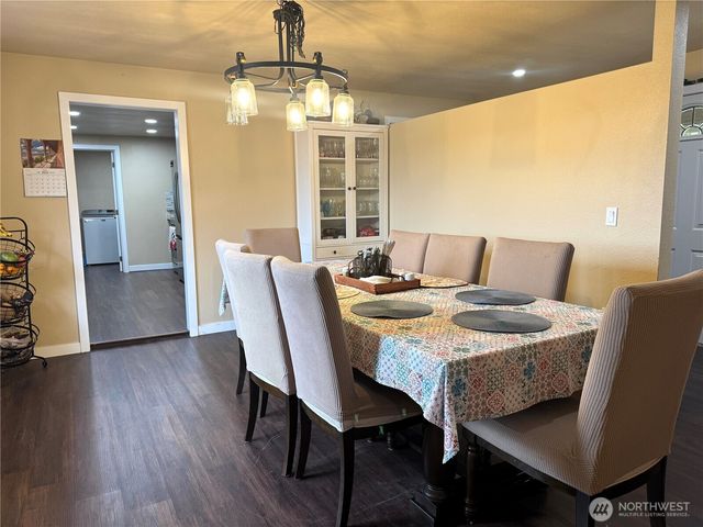 247 Big Hanford Road, Centralia, WA 98531