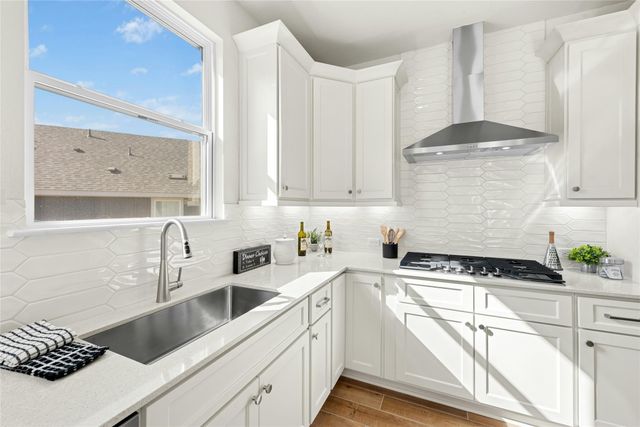 706 Livewater CV, Georgetown, TX 78633