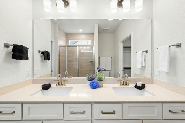 706 Livewater CV, Georgetown, TX 78633