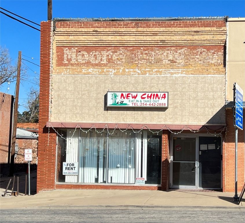 715 Conrad Hilton Boulevard 1, Cisco, TX 76437