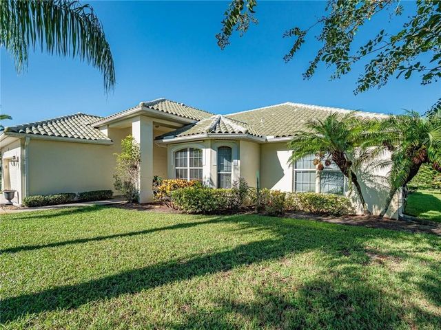 5836 Pine Ridge Circle, Vero Beach, FL 32967