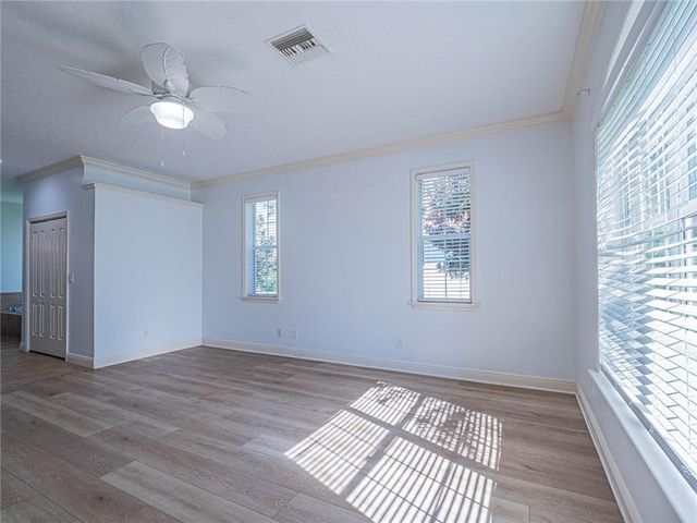 5836 Pine Ridge Circle, Vero Beach, FL 32967