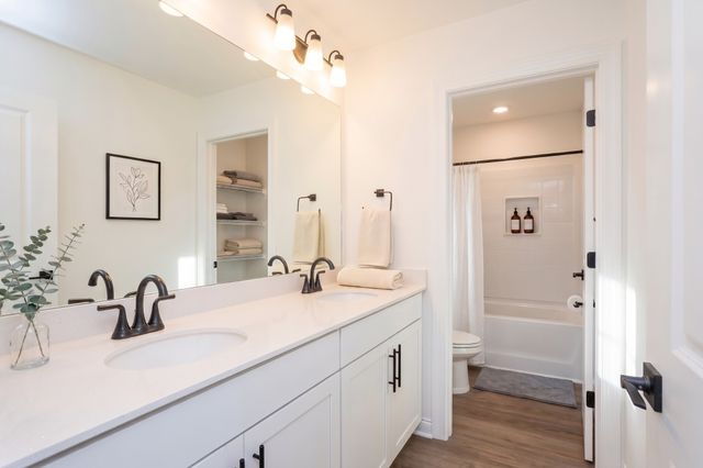 2319 Williamsport Landing, Columbia, TN 38401
