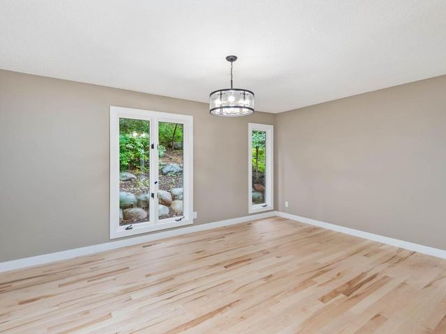 4816 Kingsdale Drive, Bloomington, MN 55437