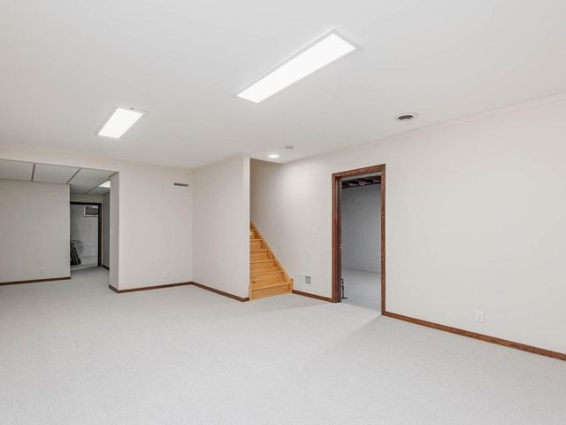 4816 Kingsdale Drive, Bloomington, MN 55437