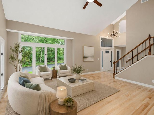 4816 Kingsdale Drive, Bloomington, MN 55437